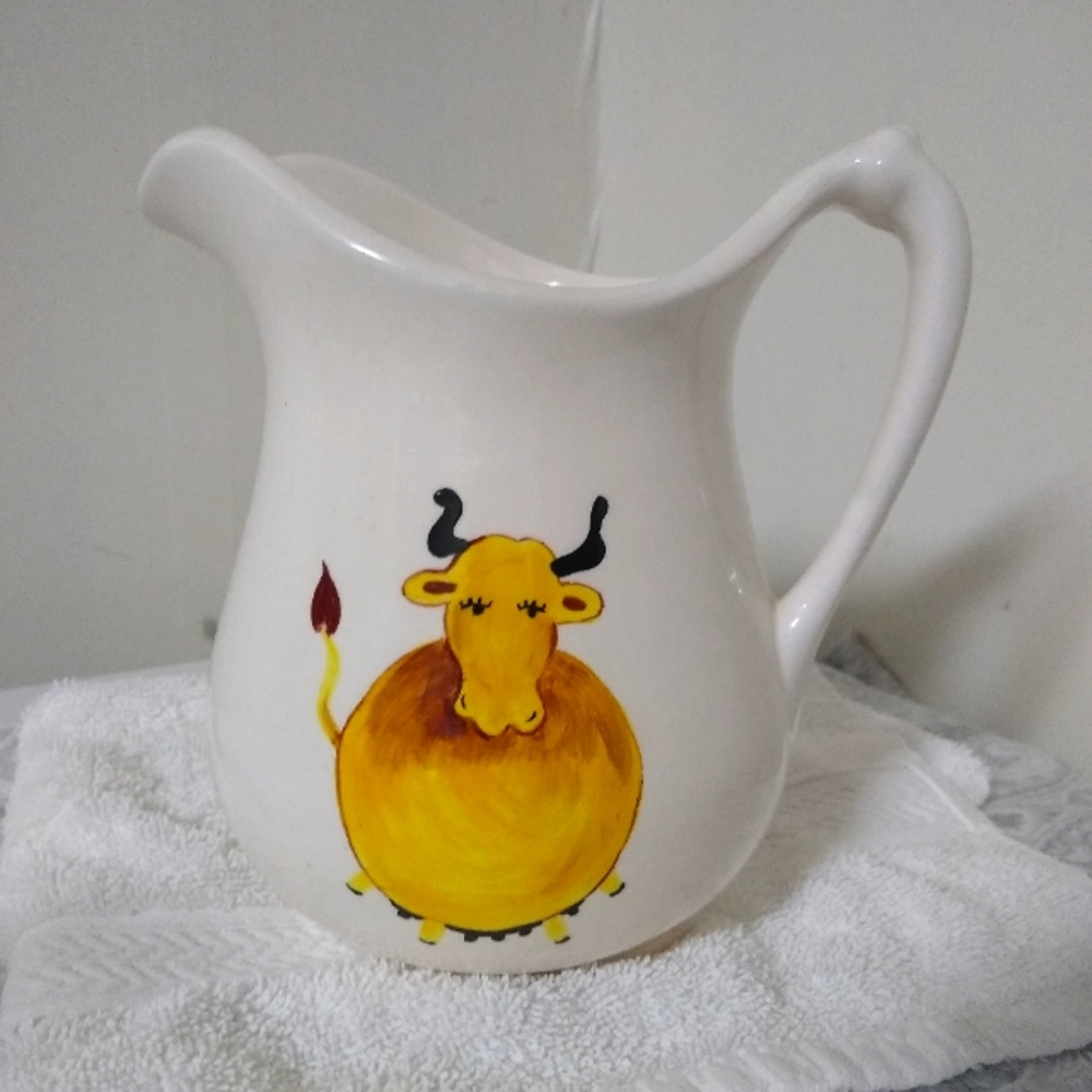 Vntg,  Arabia Style Glazed Bull Cow Pitcher/ Creamer Mid Century Modern, Signed